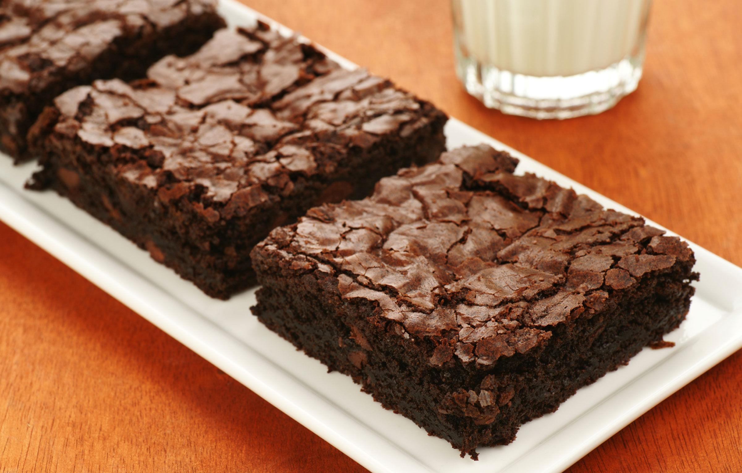 vegan brownies with tofu and chocolate chips