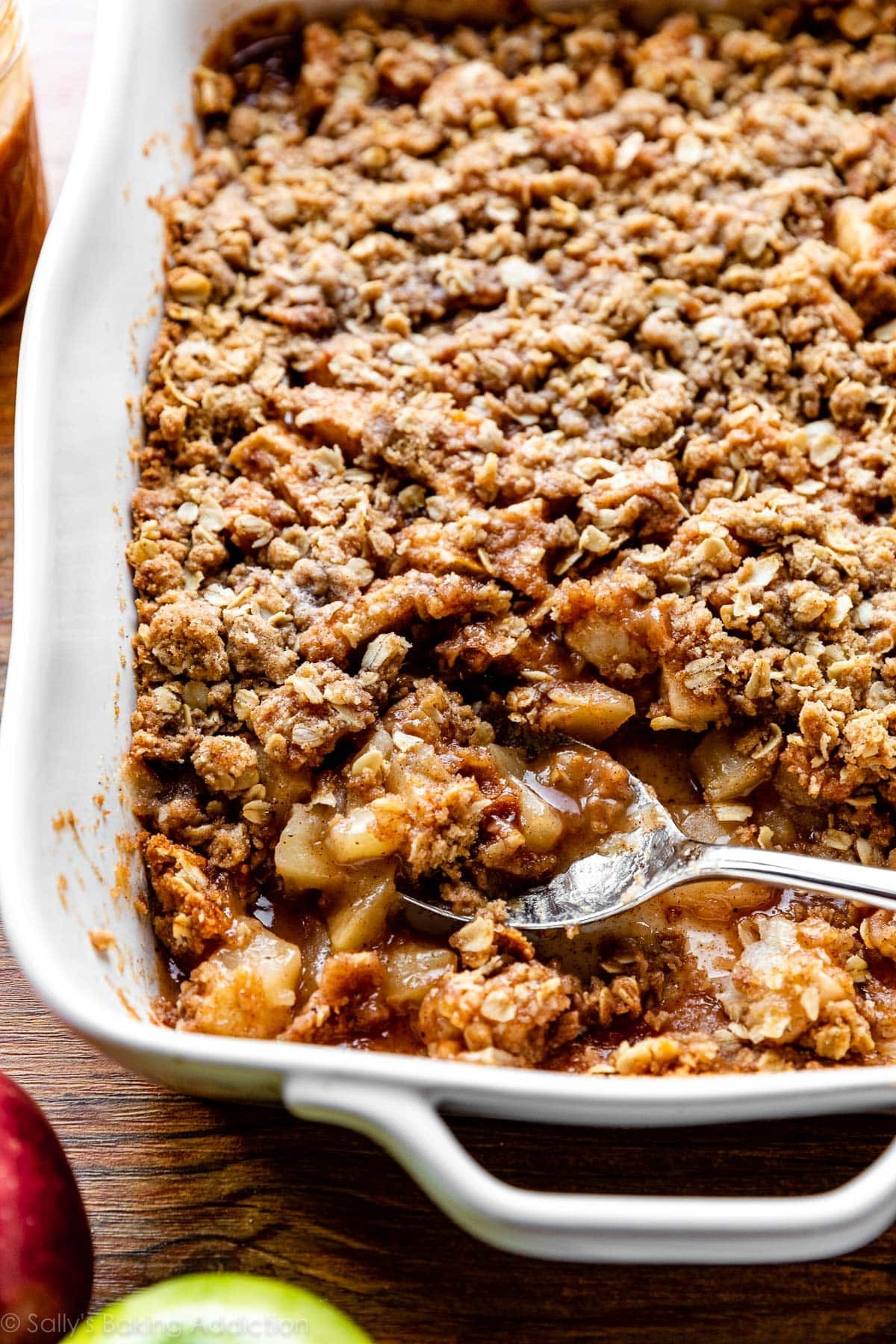homemade apple crisp with cinnamon streusel topping